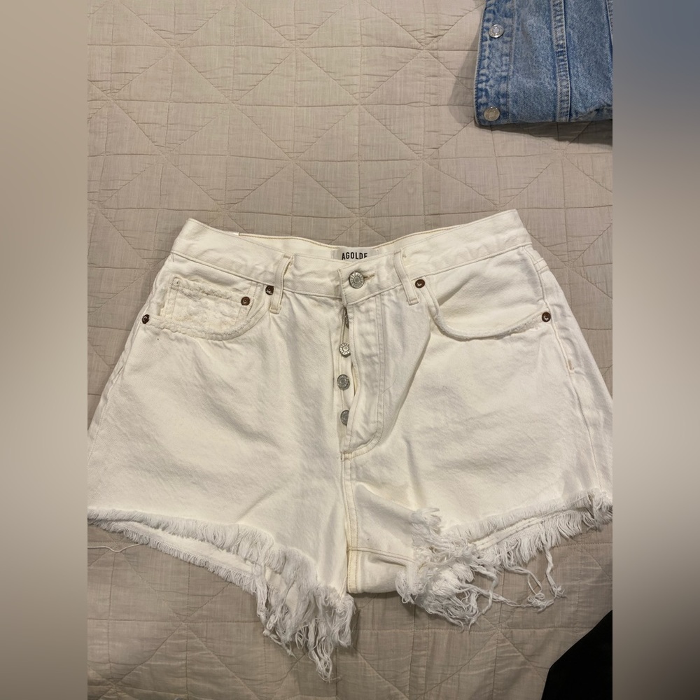 AGOLDE LA white denim shorts